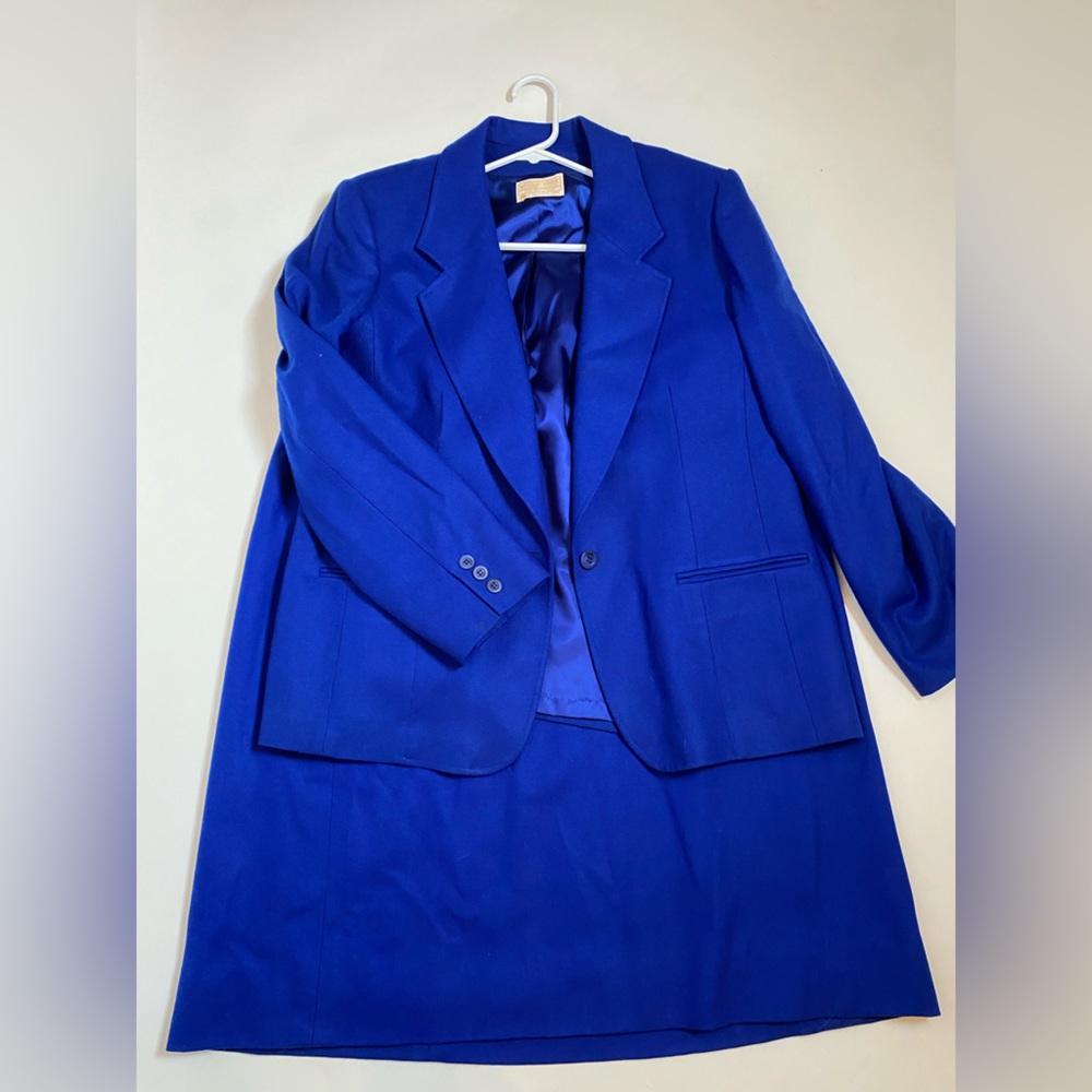 Vintage, Pendleton woolen Mills, women’s professional, 100 % wool, blazer, skirt
